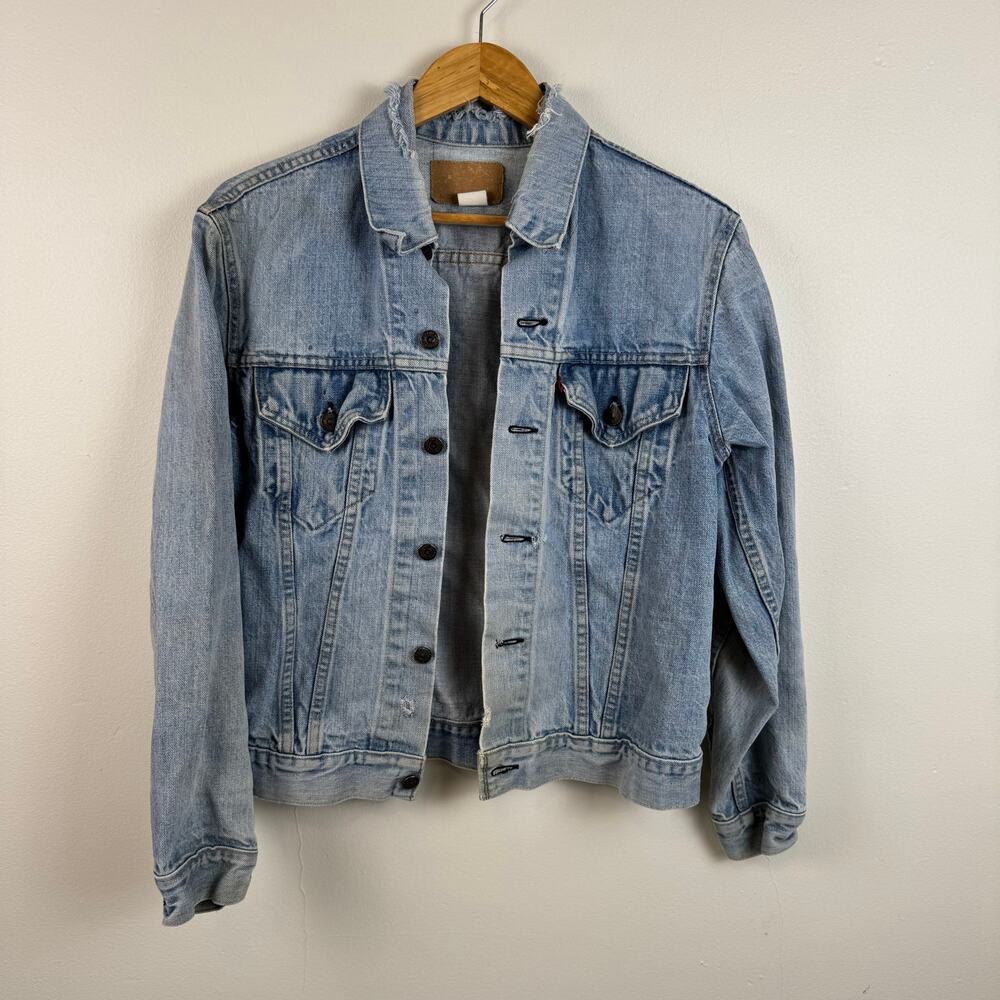 Vintage 1980 Levis 70505 0213 Denim Trucker Jacket S 40 Made in USA Two Pocket